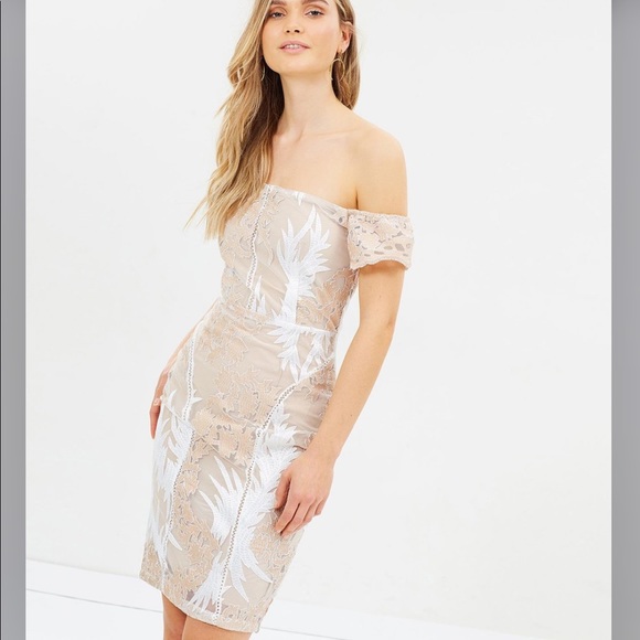 WINONA Australia dress - Picture 2 of 6